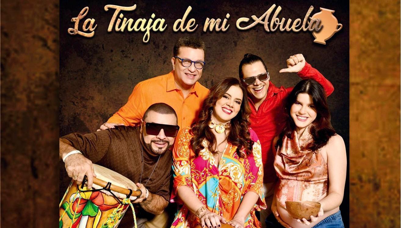 Juventino Ojito y Su Son Mocaná.