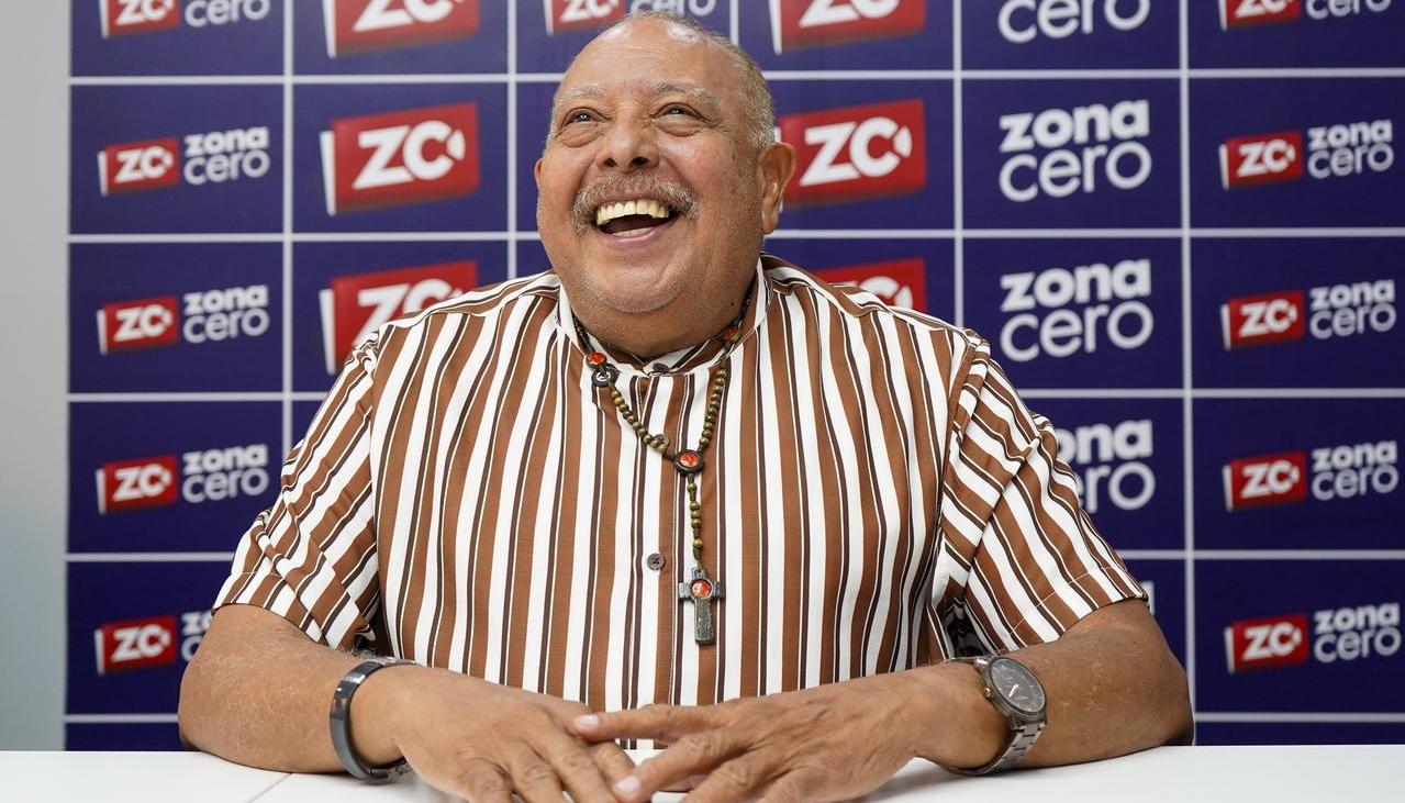 Juan Piña en la redacción de Zona Cero.