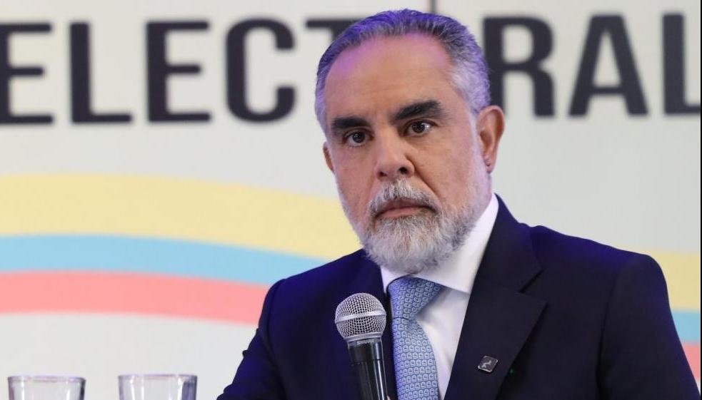 Armando Benedetti, ministro del Interior. 