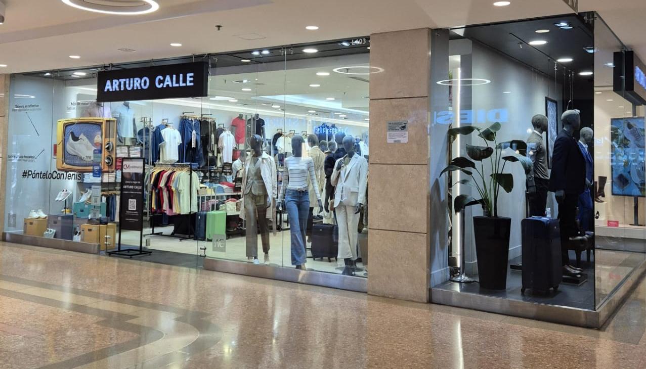 Una sucursal de la compañía Arturo Calle. 