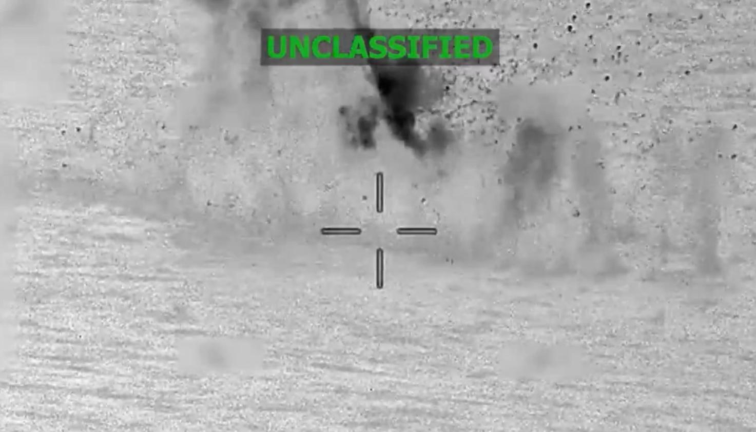 Ataque contra una lancha en el Pacífico. 