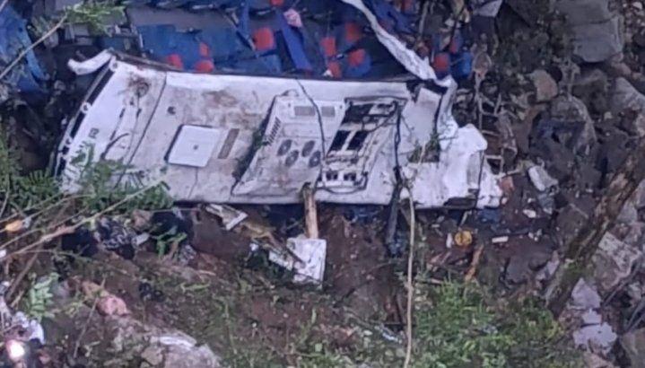 Bus después del accidente.