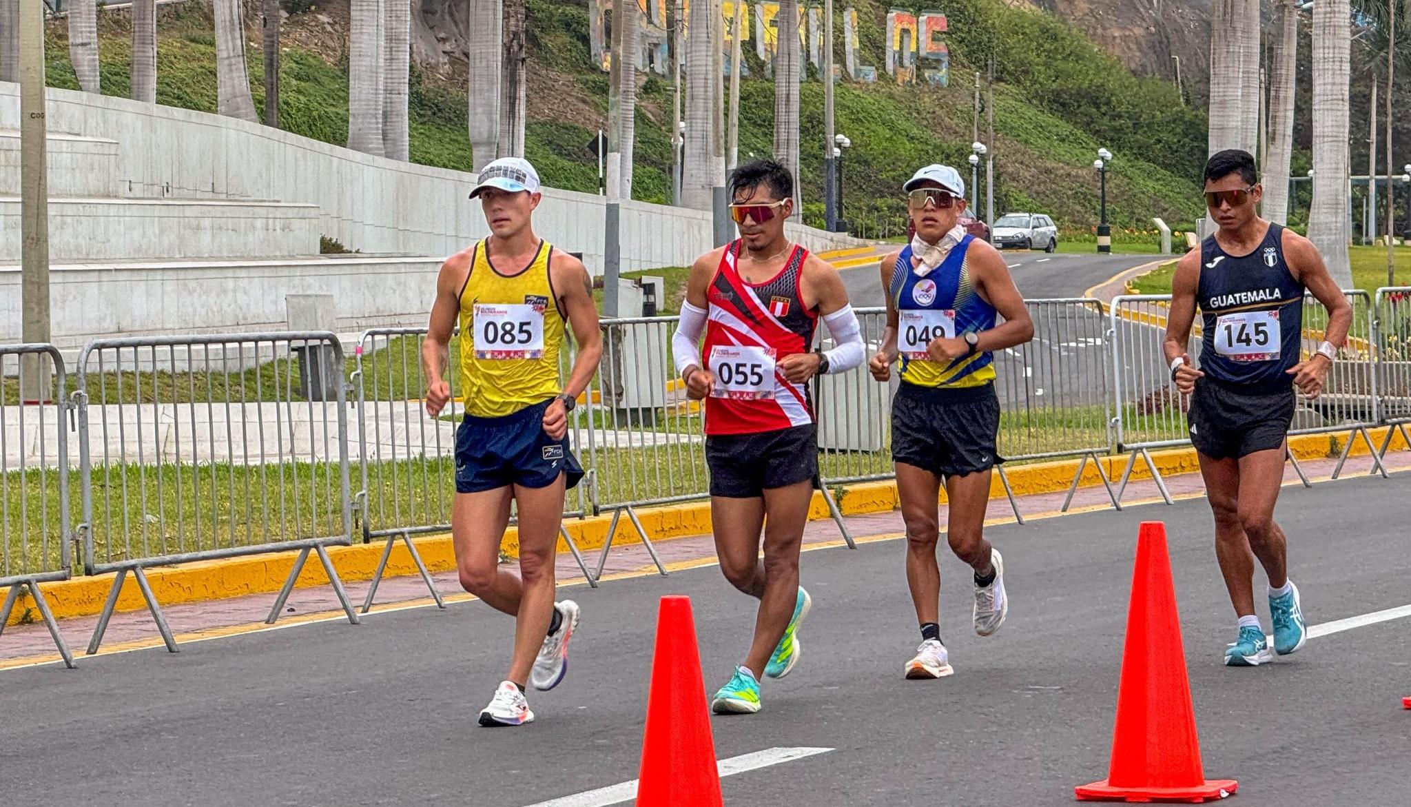 César Herrera ganador este sábado de la maratón de marcha 