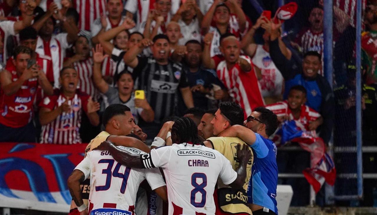 Celebración de Junior ante la goleada frente al Deportes Tolima.