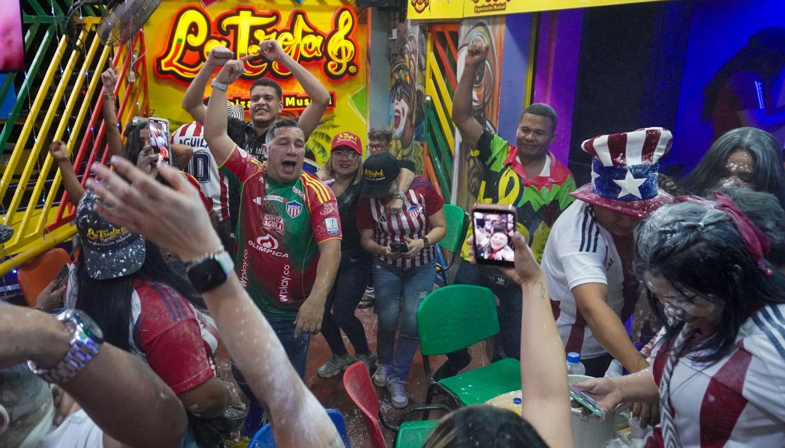 Celebración en La Troja.