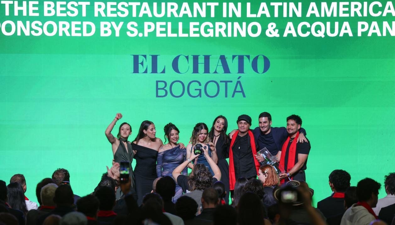 Representantes del restaurante colombiano El Chato.