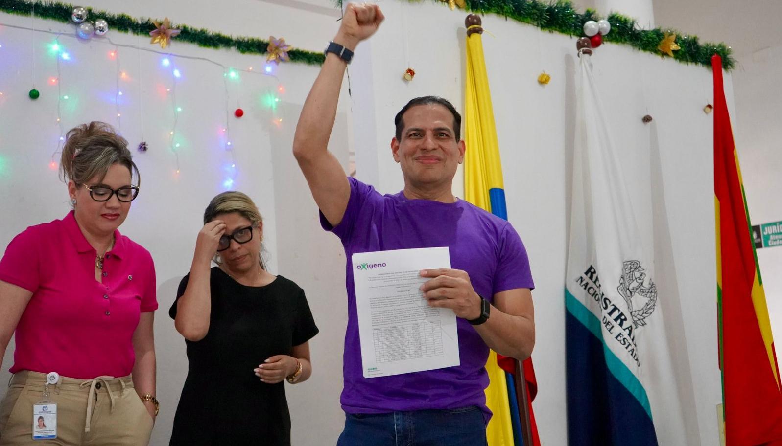 El pastor e ingeniero David Reyes Castro.