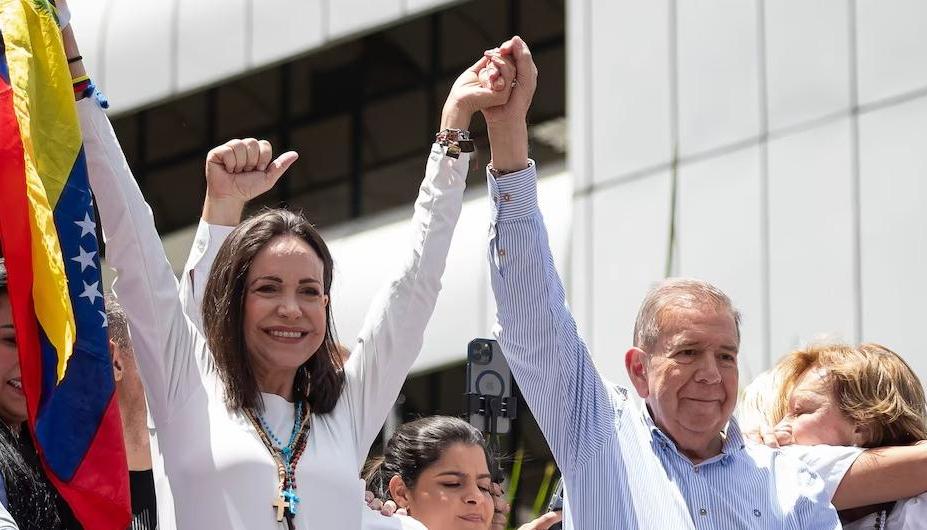 María Corina Machado y Edmundo González en manifestación en Venezuela el año pasado.