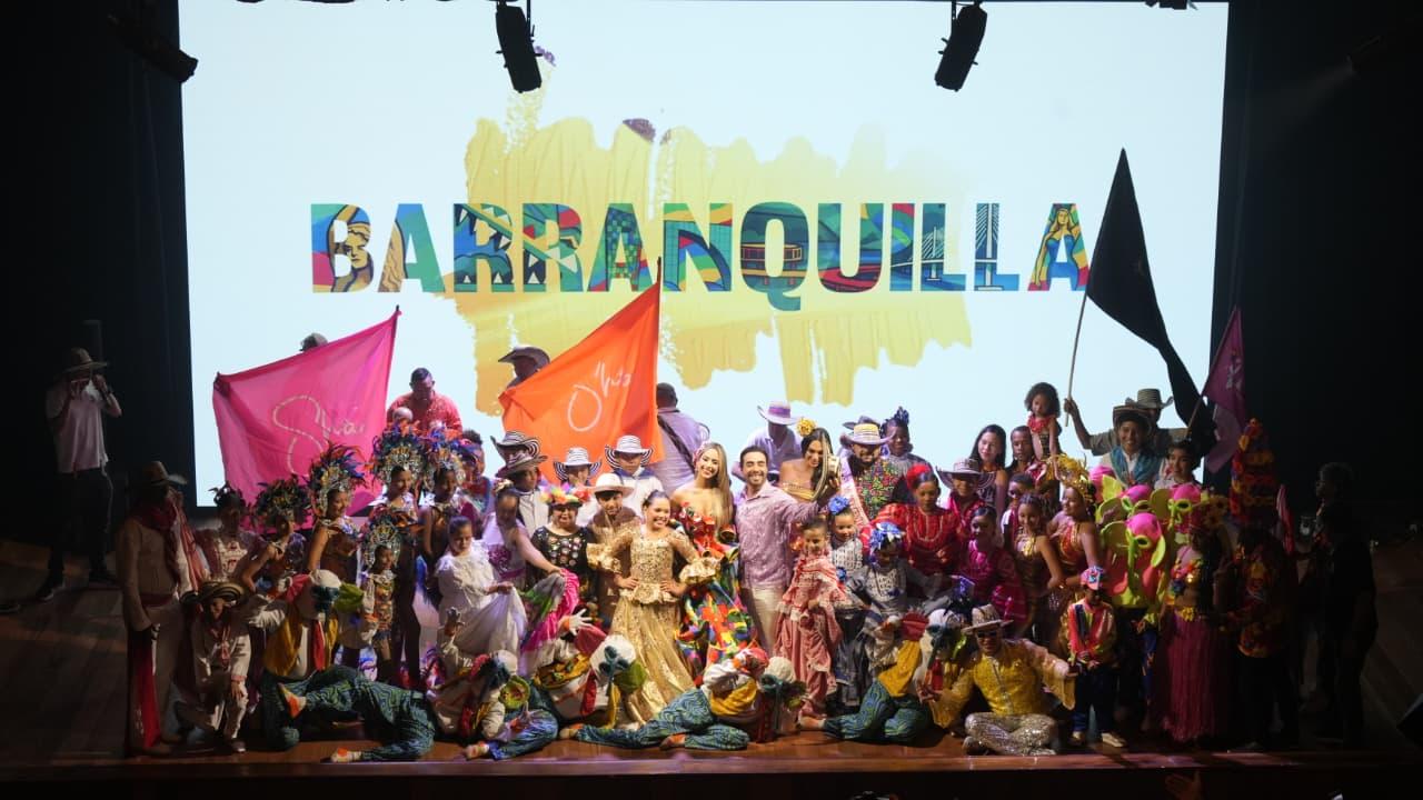 Sharon Hurtado, Luis Mauricio Aragón, Ashely Gómez y Germán Palomino recibieron decreto por parte de Juan Ospino, Secretario de Cultura  Distrito, y Édgar Blanco.