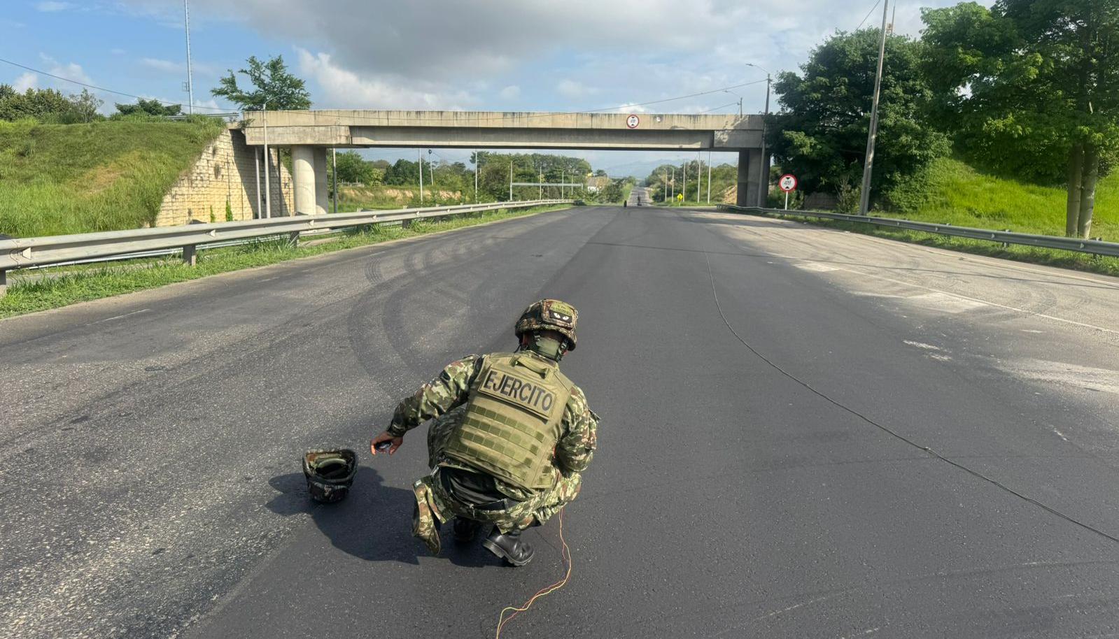 Intercambiador vial de Aguas Claras.