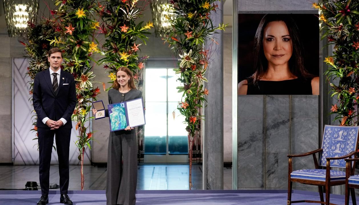 Ana Corina Sosa, hija de María Corina Machado, tras recibir el Premio Nobel de la Paz.