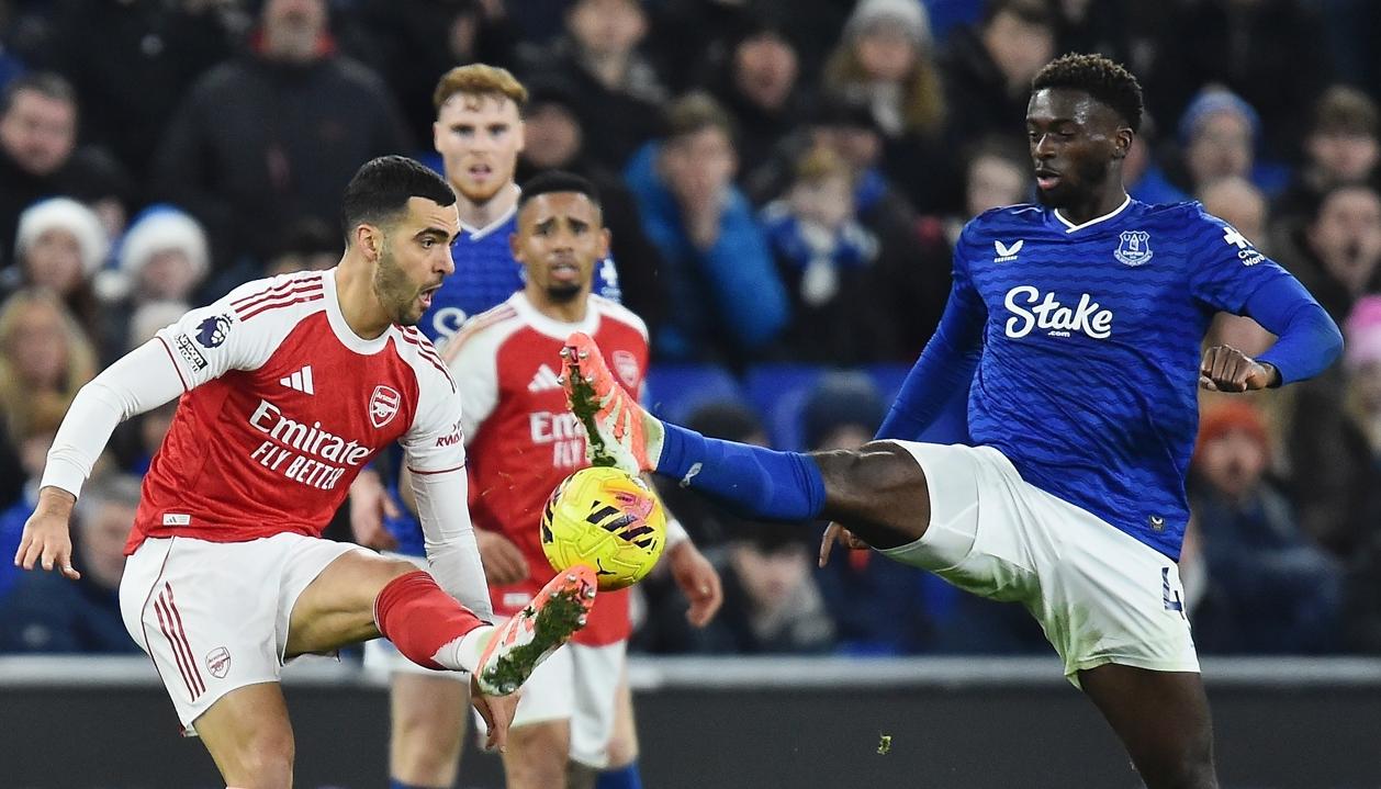 El Arsenal lidera la tabla de posiciones.