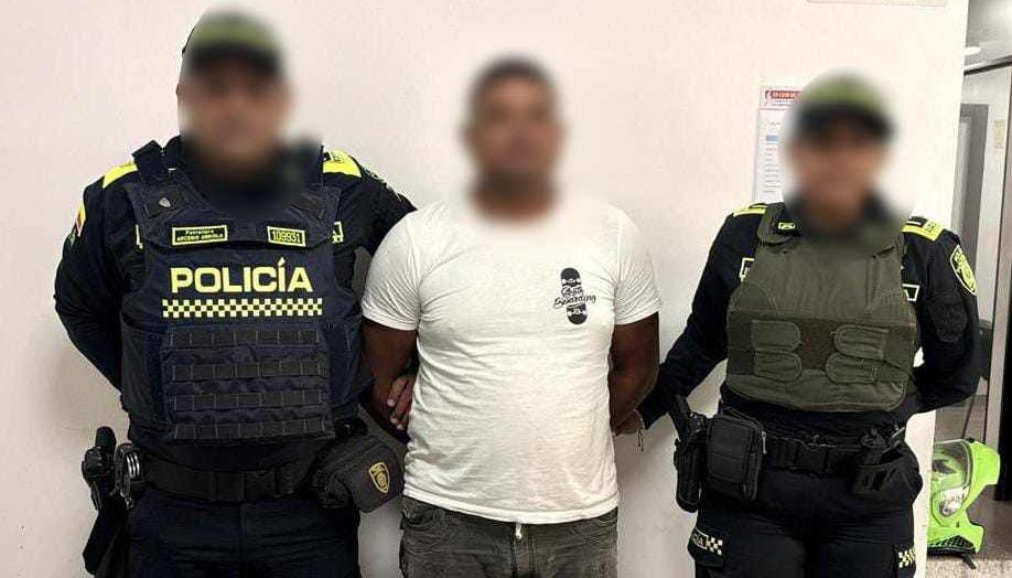 Víctor Alfonso Muñoz Núñez.