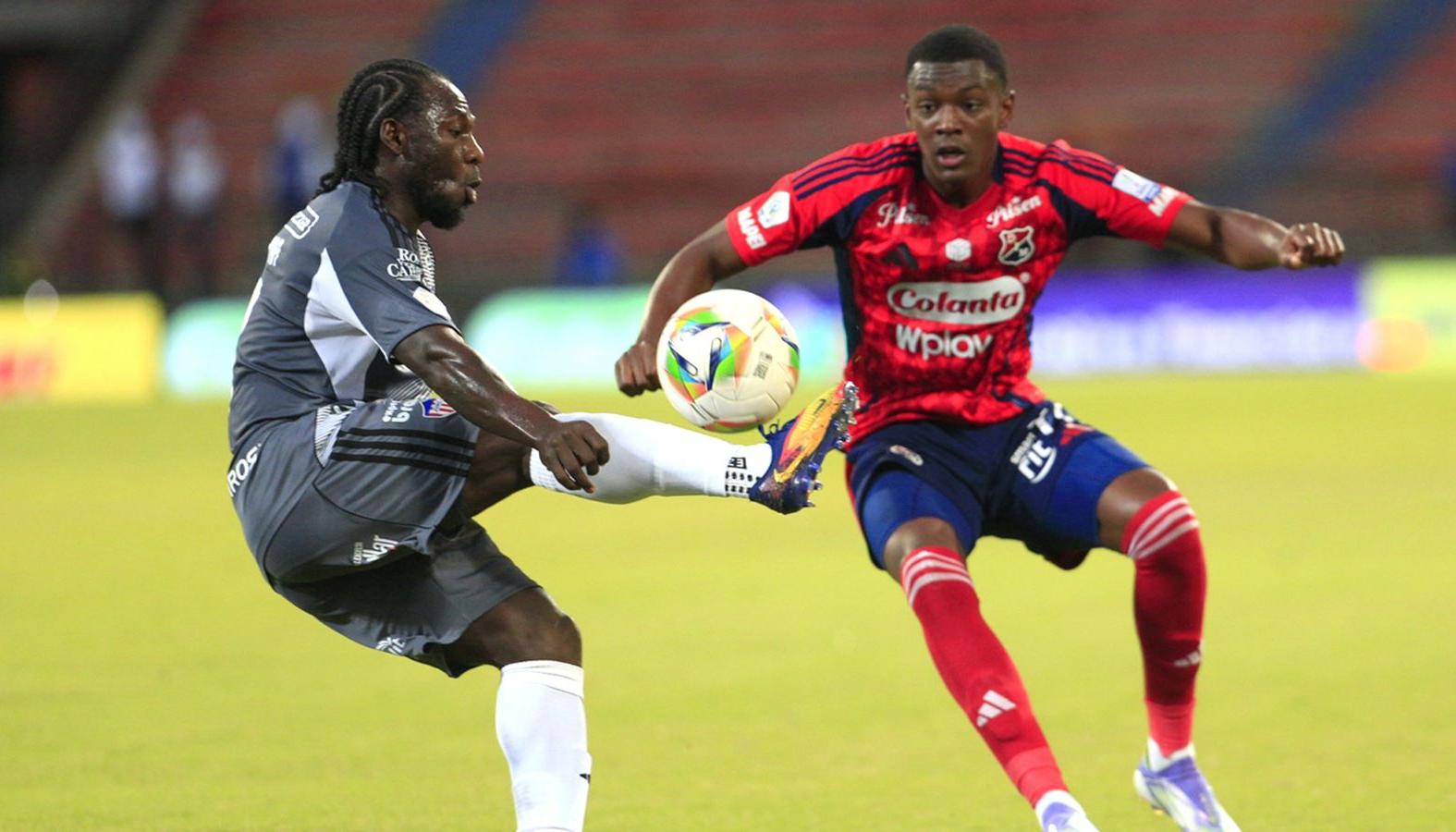 Yimmi Chará, volante de Junior.