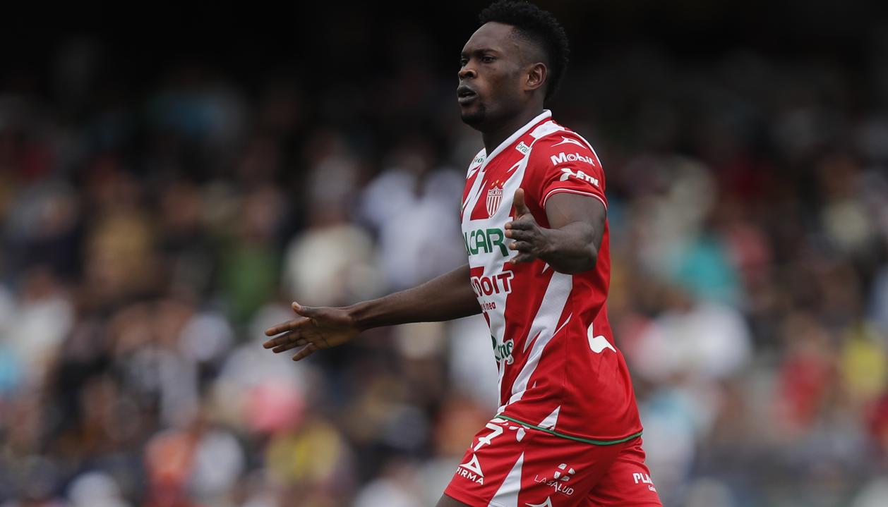 Díber Cambindo llega al Leon procedente del Necaxa. 