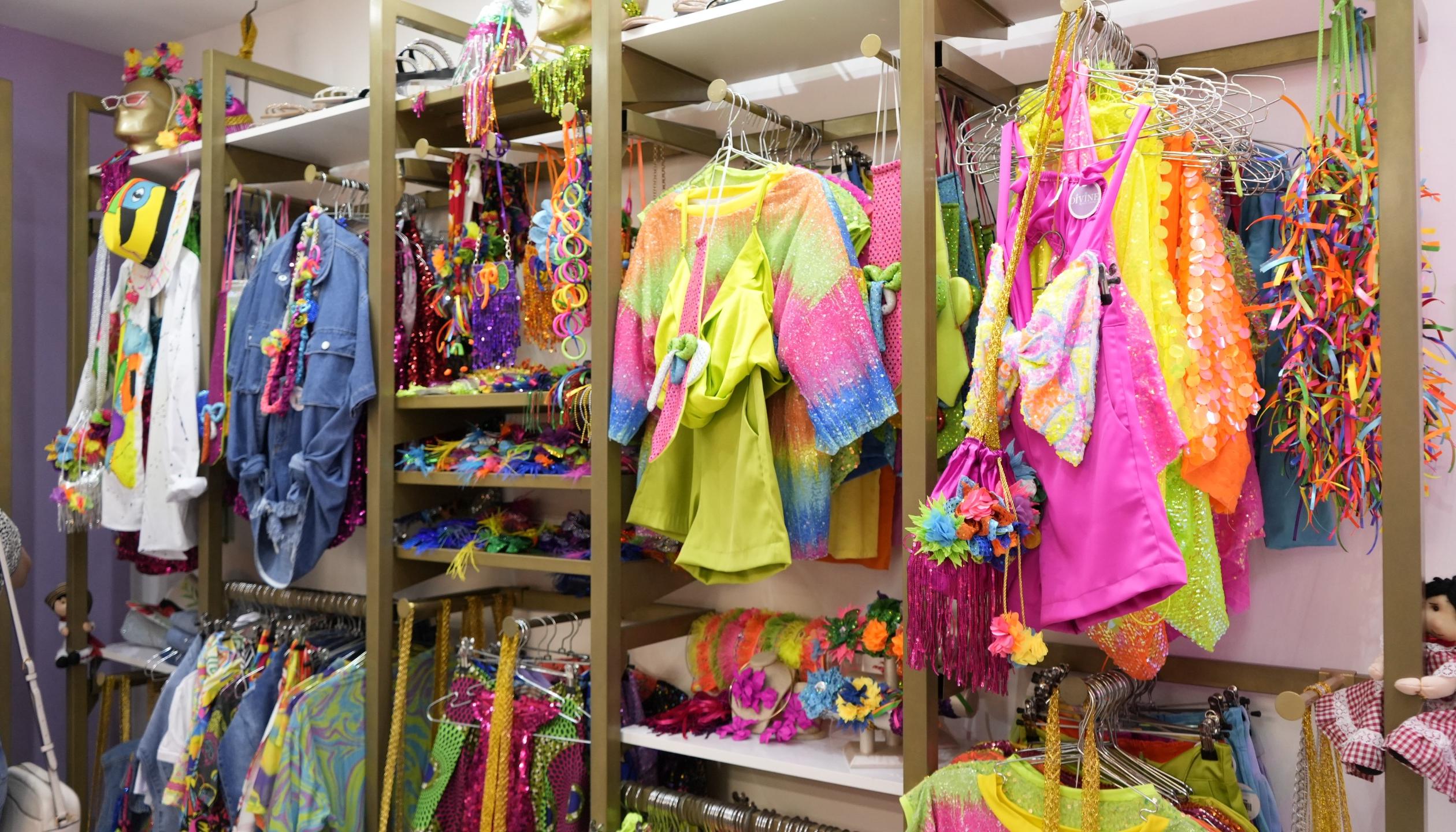 Las lentejuelas predominan la colección 'La K-Z Divine'.