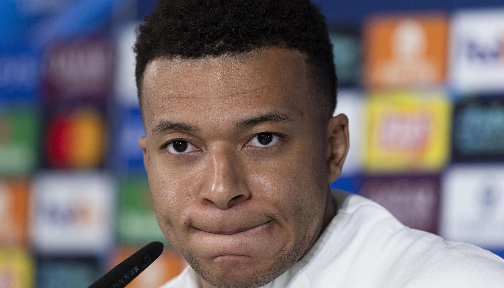 Kylian Mbappé en rueda de prensa este lunes.