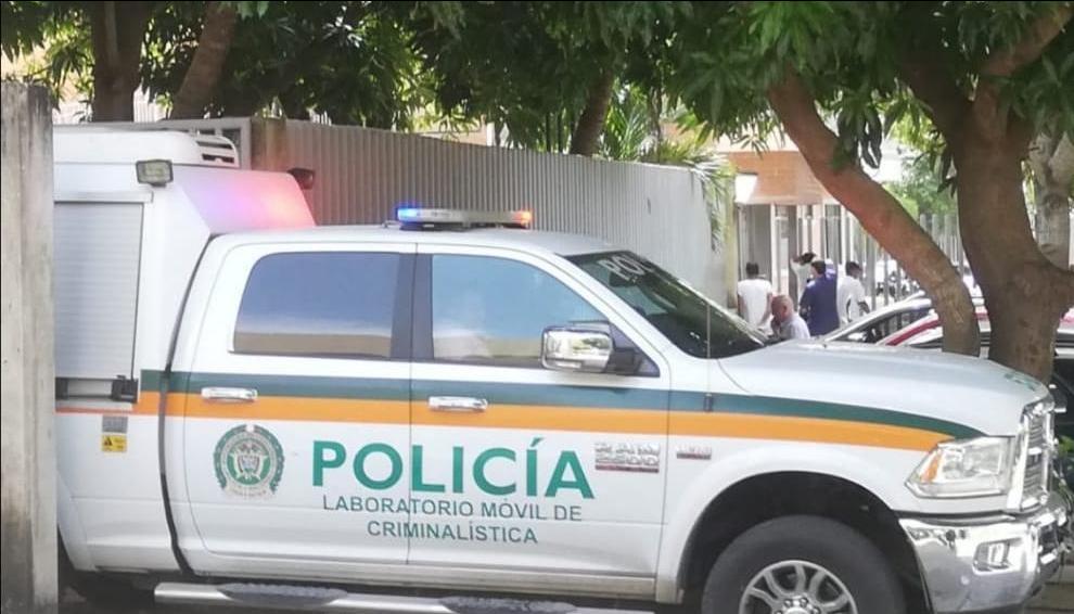 El cuerpo del hombre accidentado fue llevado a Medicina Legal. 