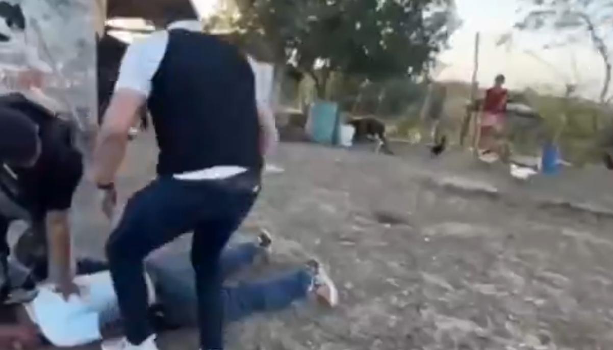 Alias ‘Ferreira’.