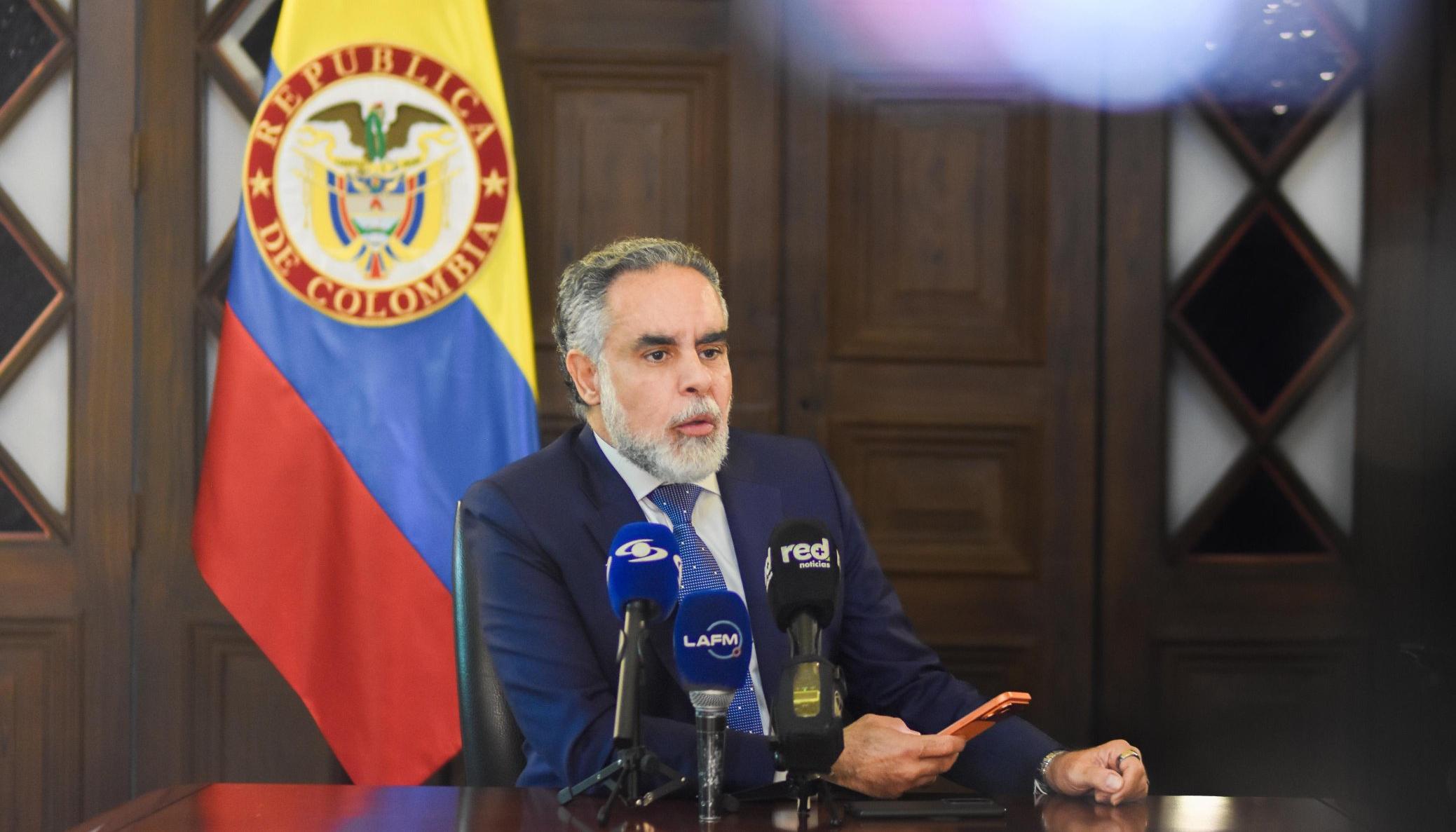 Armando Benedetti, ministro del Interior.