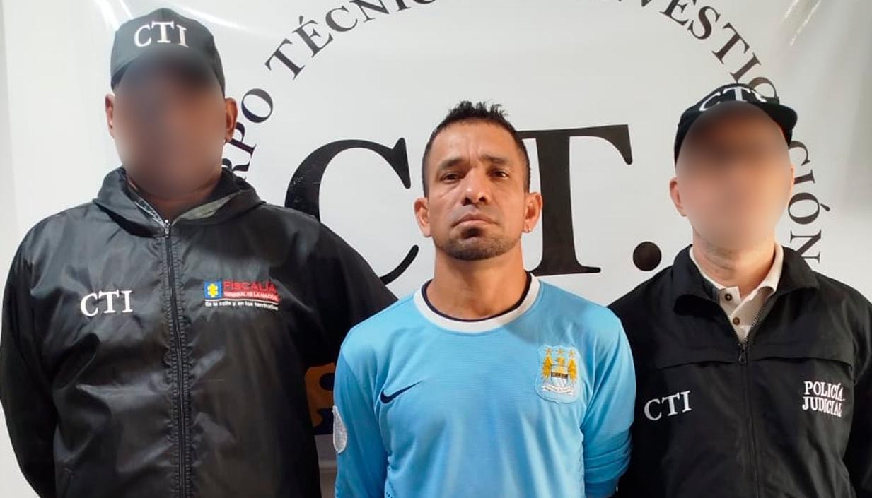 Carlos Andrés De la Cruz Silvera fue capturado mediante orden judicial. 