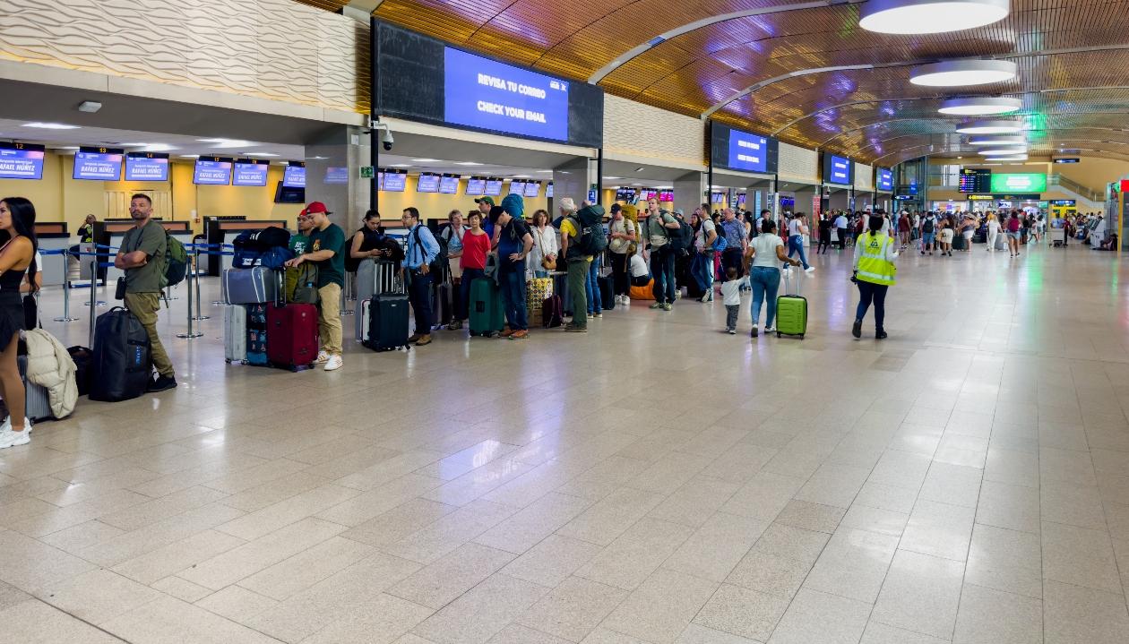 Aeropuerto Internacional Rafael Núñez de Cartagena.