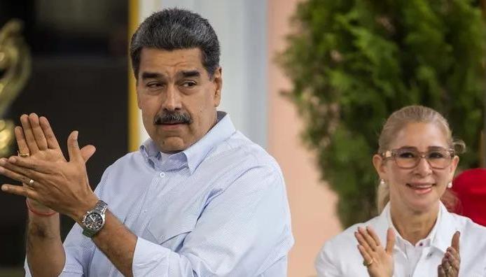 Nicolás Maduro y su esposa Cilia Flores.