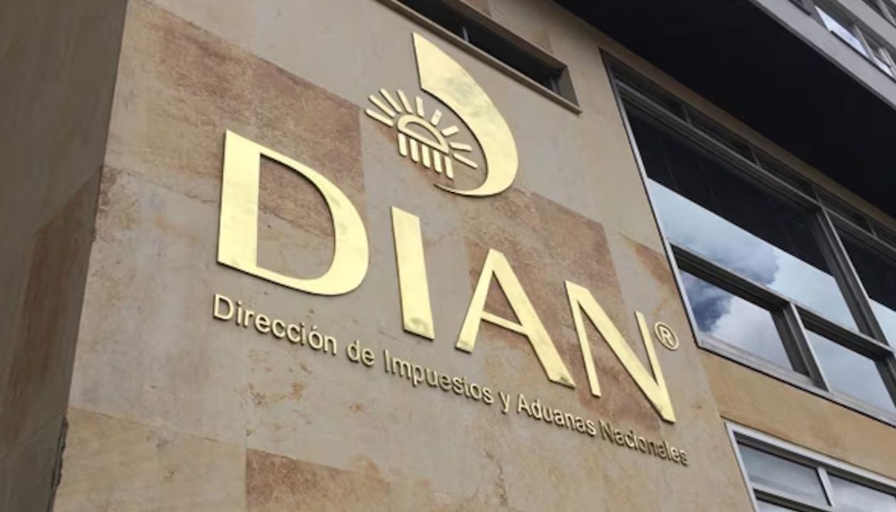 Fachada de la DIAN en Bogotá. 
