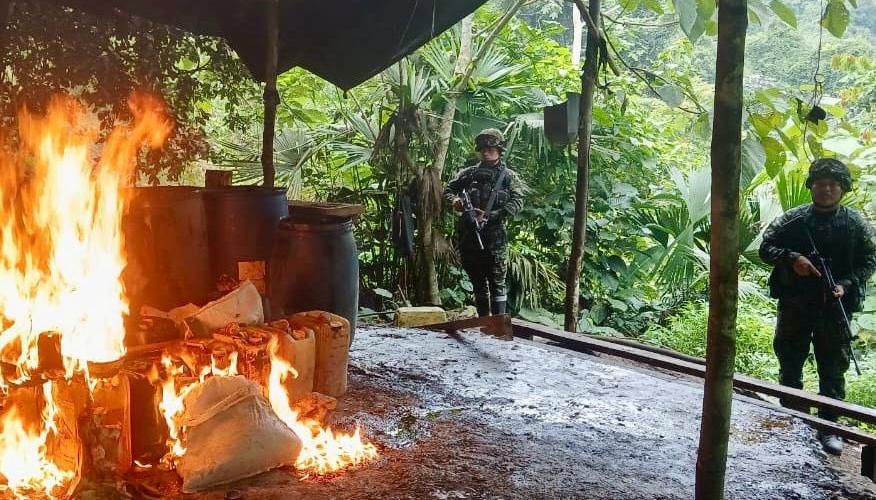 Uno de los laboratorios destruidos.