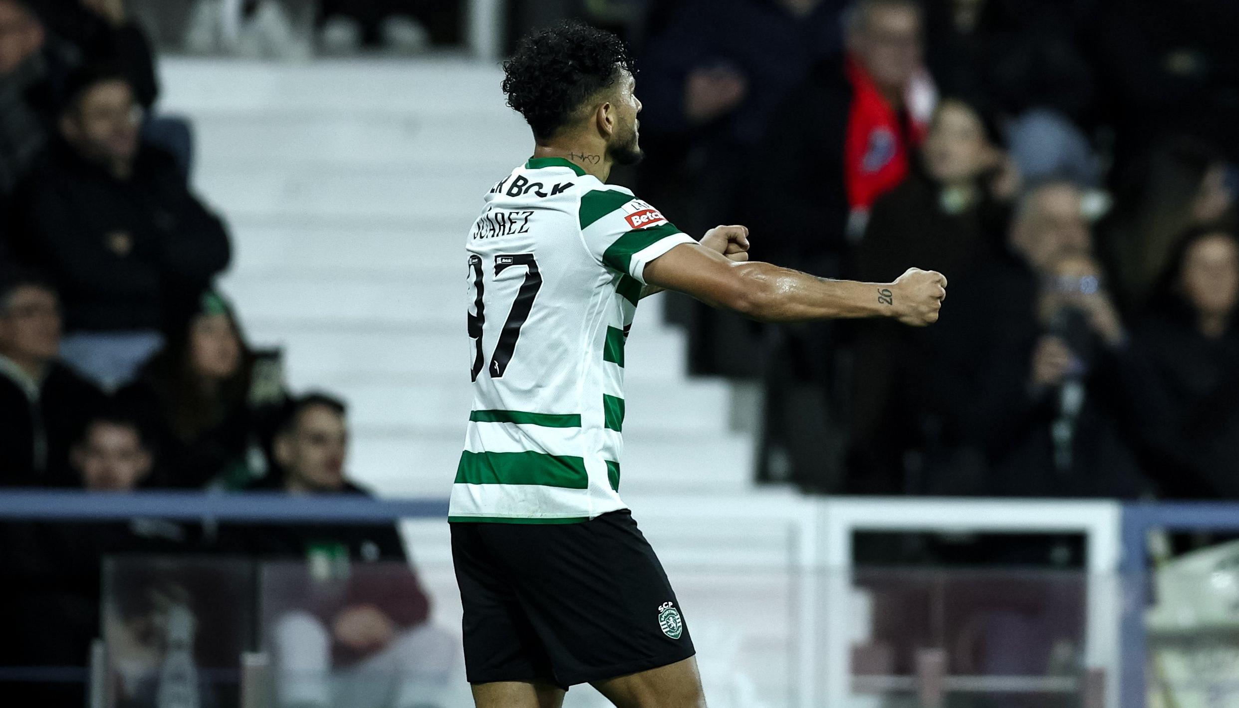 Luis Javier Suárez celebrando su gol a Gil Vicente.