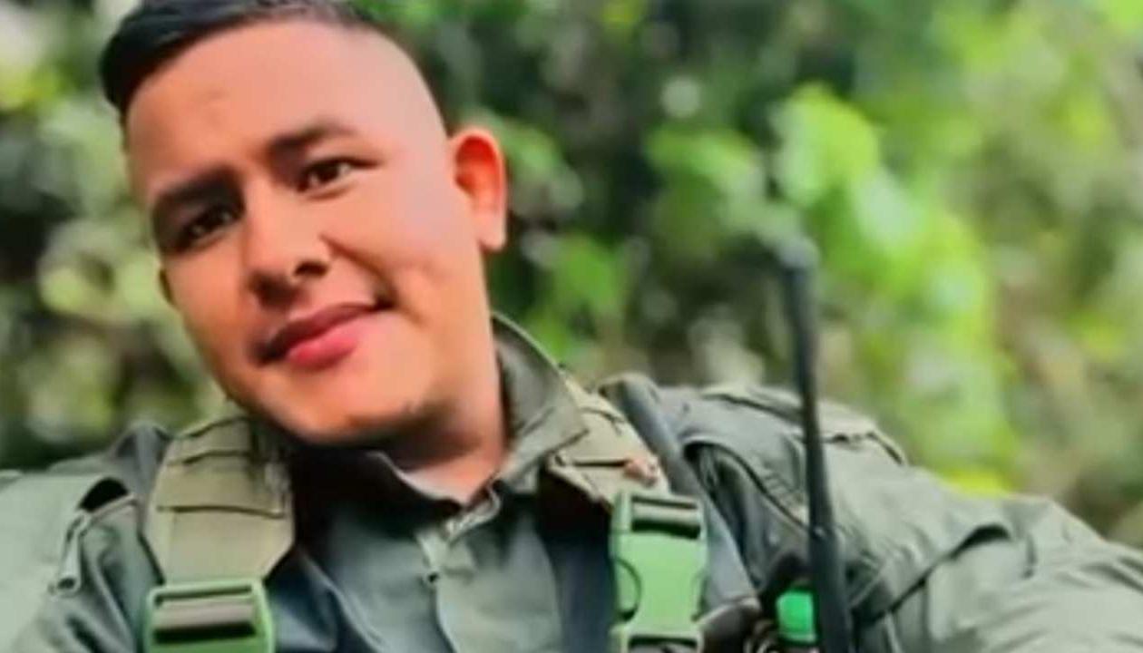 El policía Hamer Martínez Sarmiento.