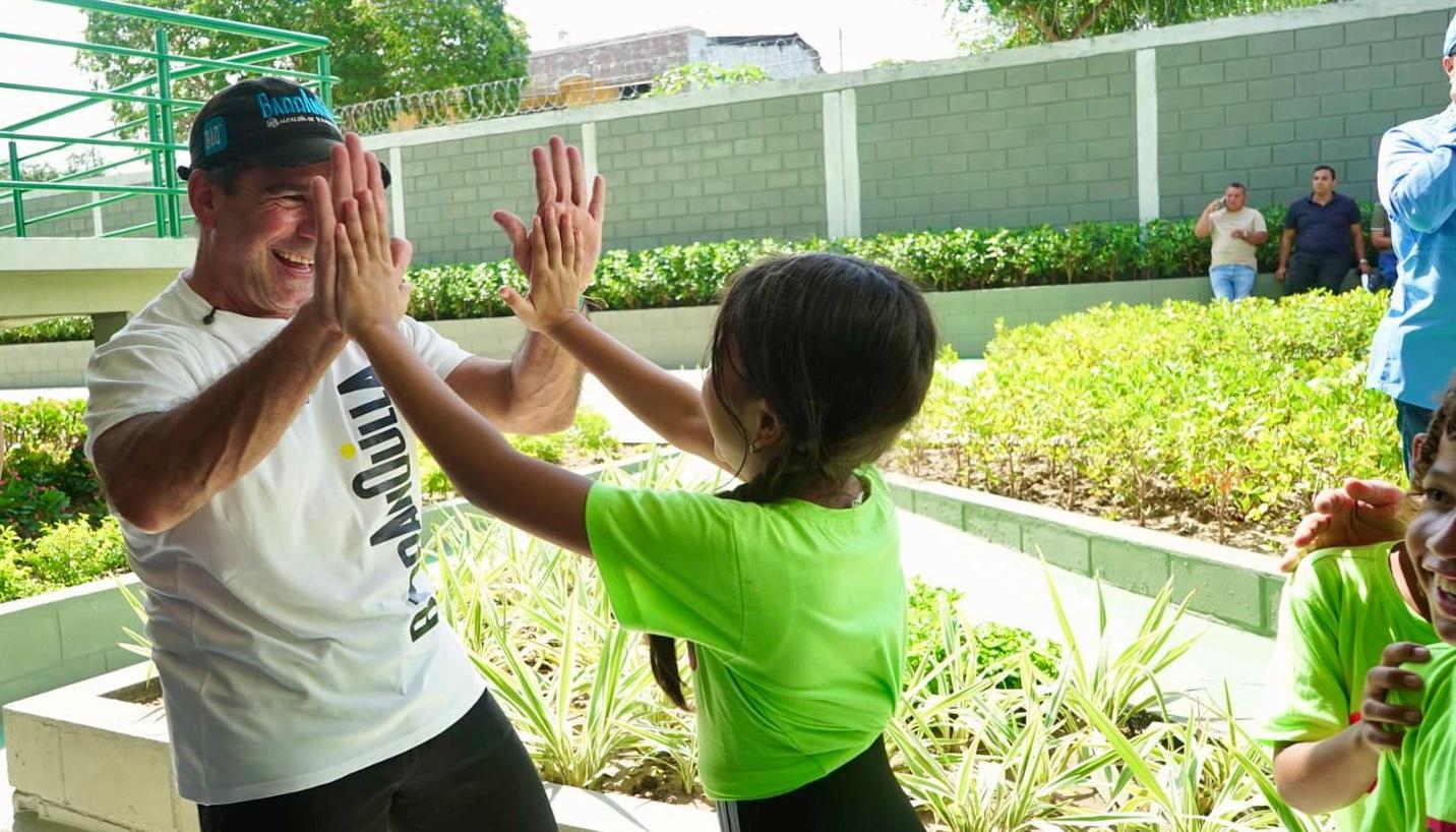 El Alcalde Alex Char.