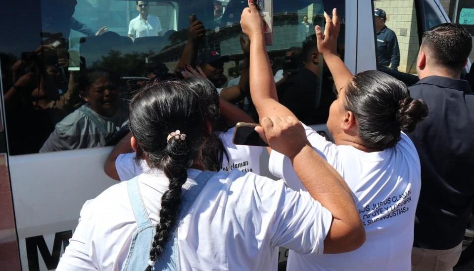 Imagen de liberación de presos en Venezuela