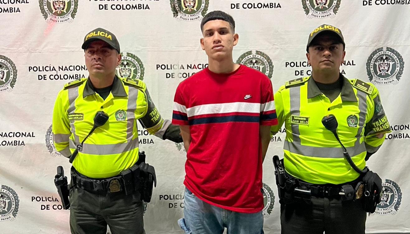 Jhan Carlos Linares Barros