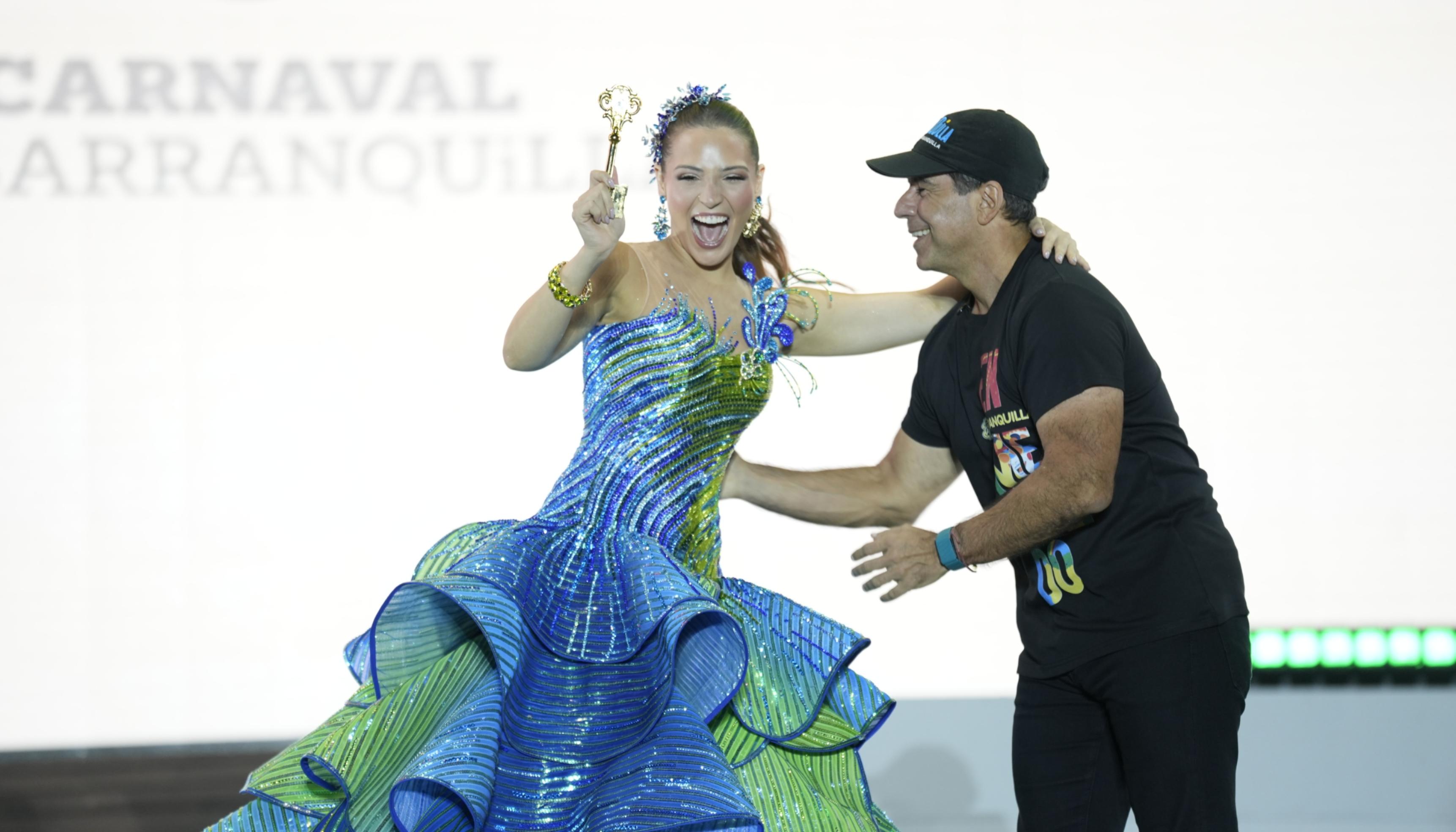 La Reina Michelle y el Alcalde Alex Char.