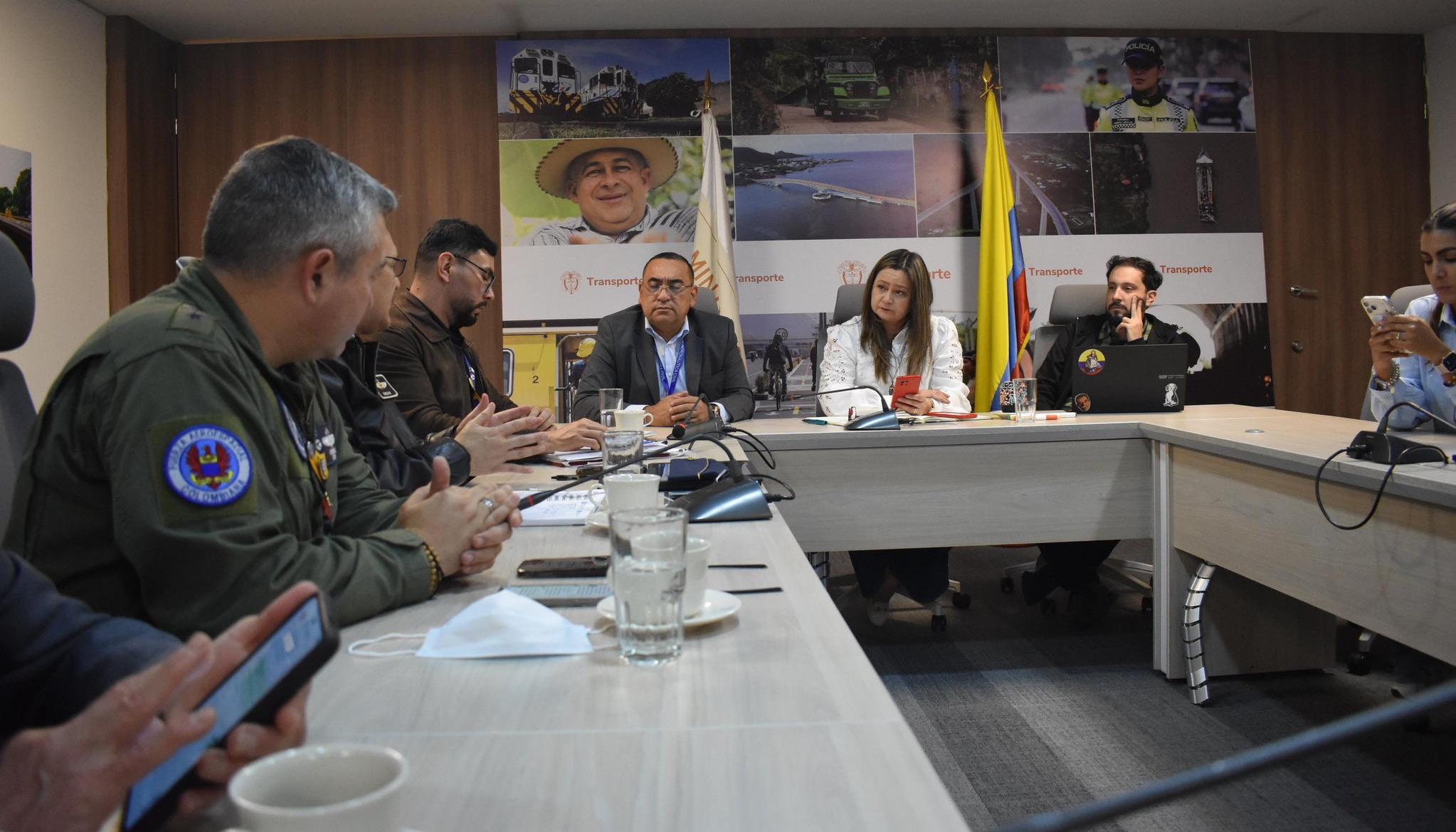 Reunión en el Ministerio de Transporte.