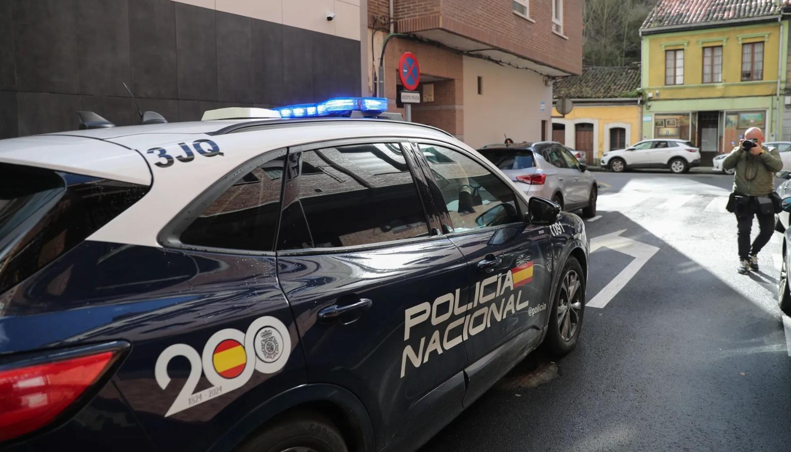 Policía española.
