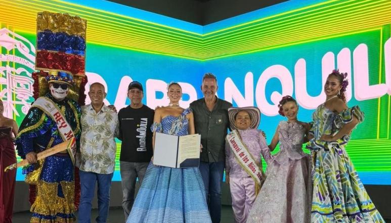 El Alcalde Alex Char y la monarquía real del Carnaval. 