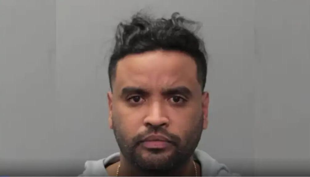 Zion, reguetonero puertorriqueño.