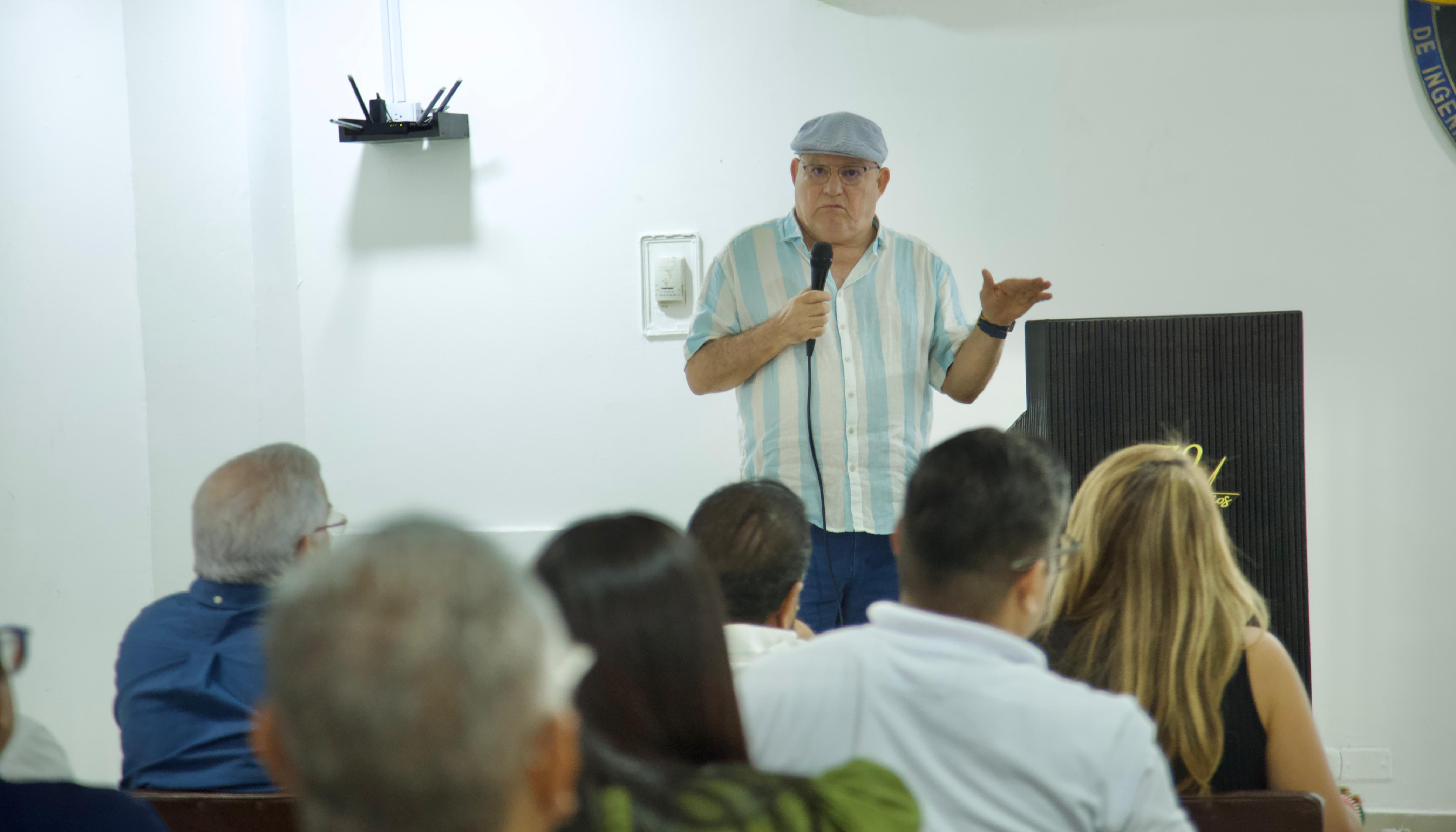 Luis Fernando Castro, director técnico de la fase de reglamentación.