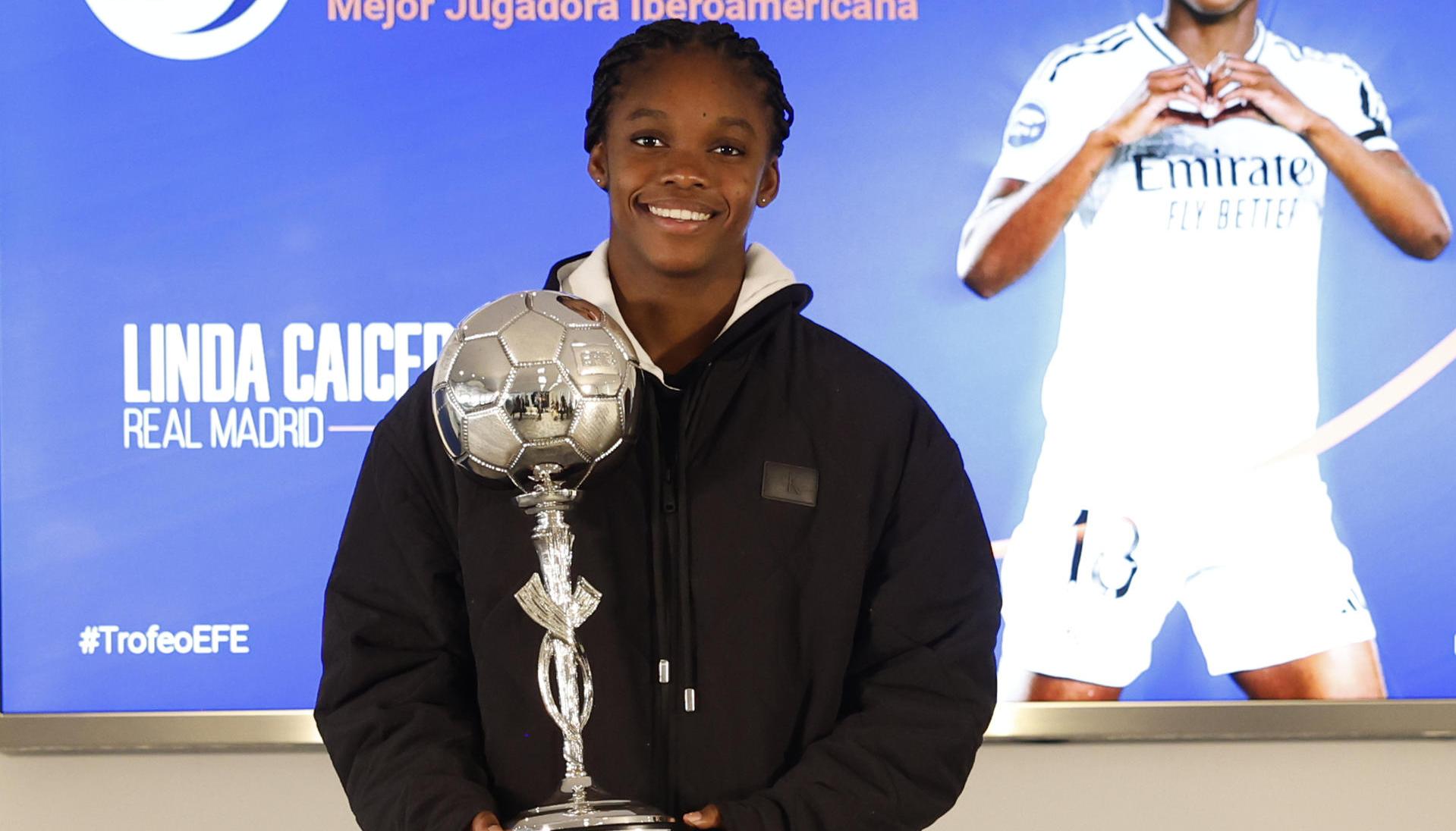 Linda Caicedo, mejor jugadora iberoamericana del 2025.