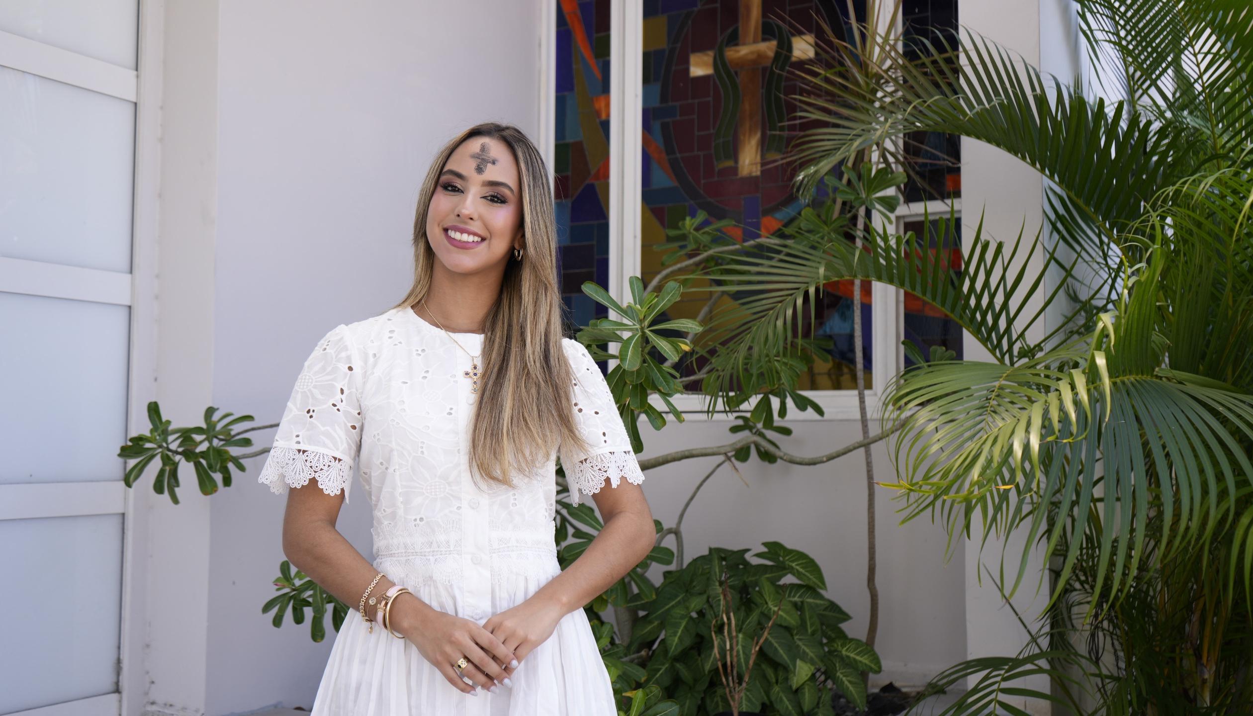 Sharon Hurtado, Reina del Carnaval de la 44.