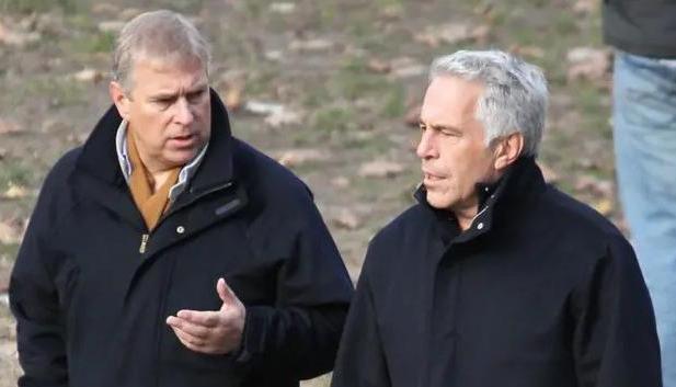 El expríncipe Andrés y el magnate Jeffrey Epstein.