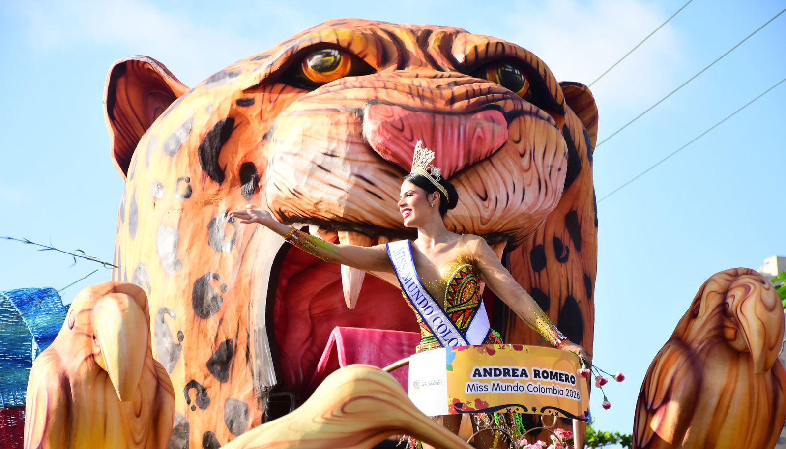 Carroza 'Artesanías del Atlántico'.