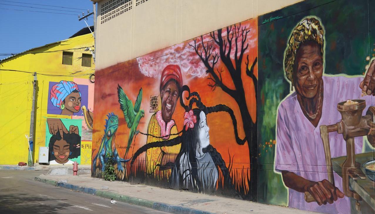 Murales de Barrio Abajo.