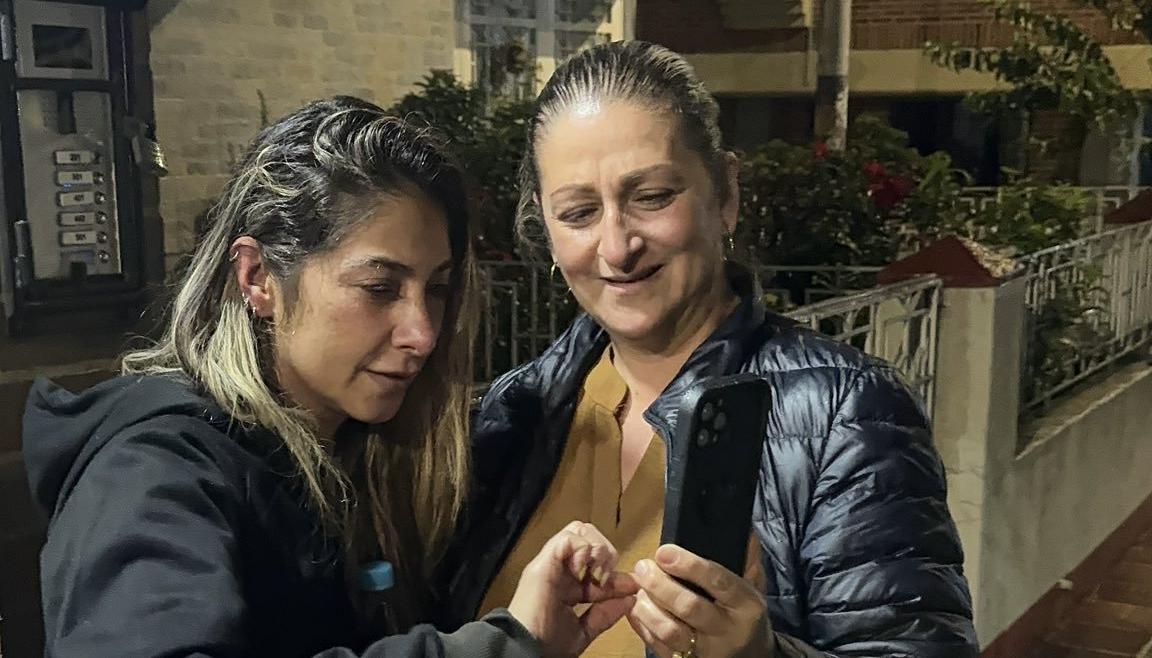 Diana Ospina junto a su familia.