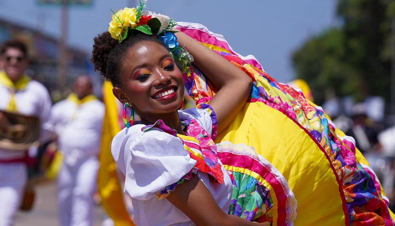 Talento Sucreño se tomó el Cumbiódromo en la Gran Batalla de Flores 