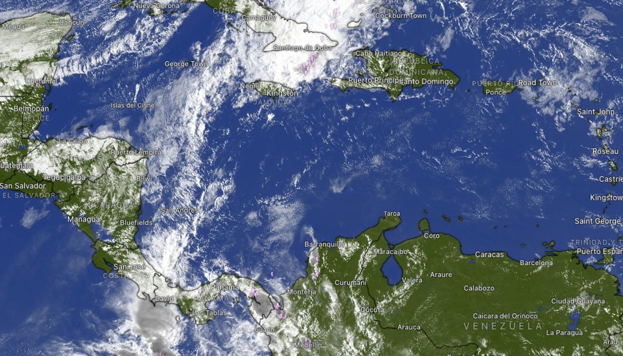 Imagen satelital sobre el avance del frente frío al Mar Caribe. 