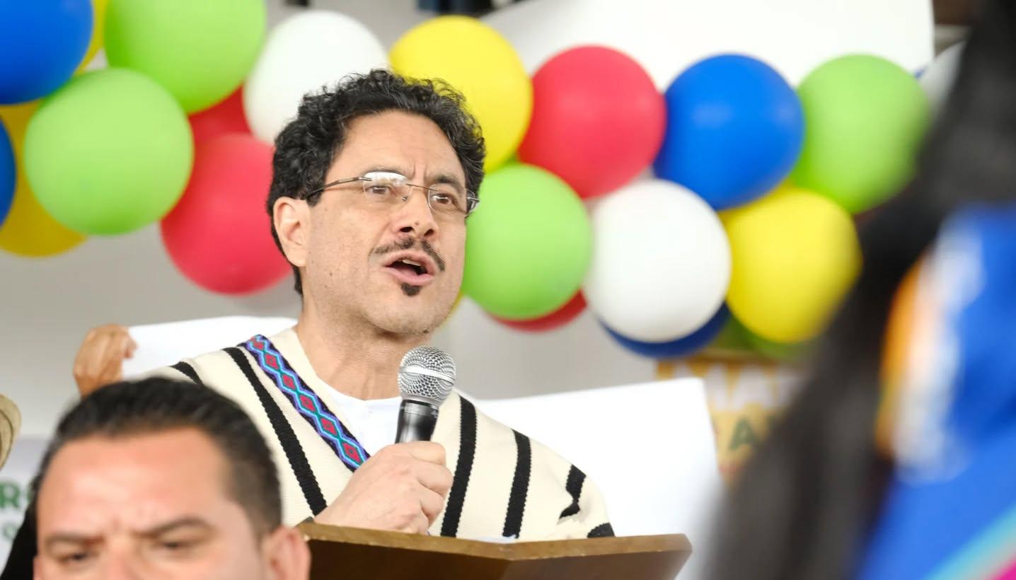 El precandidato presidencial Iván Cepeda.