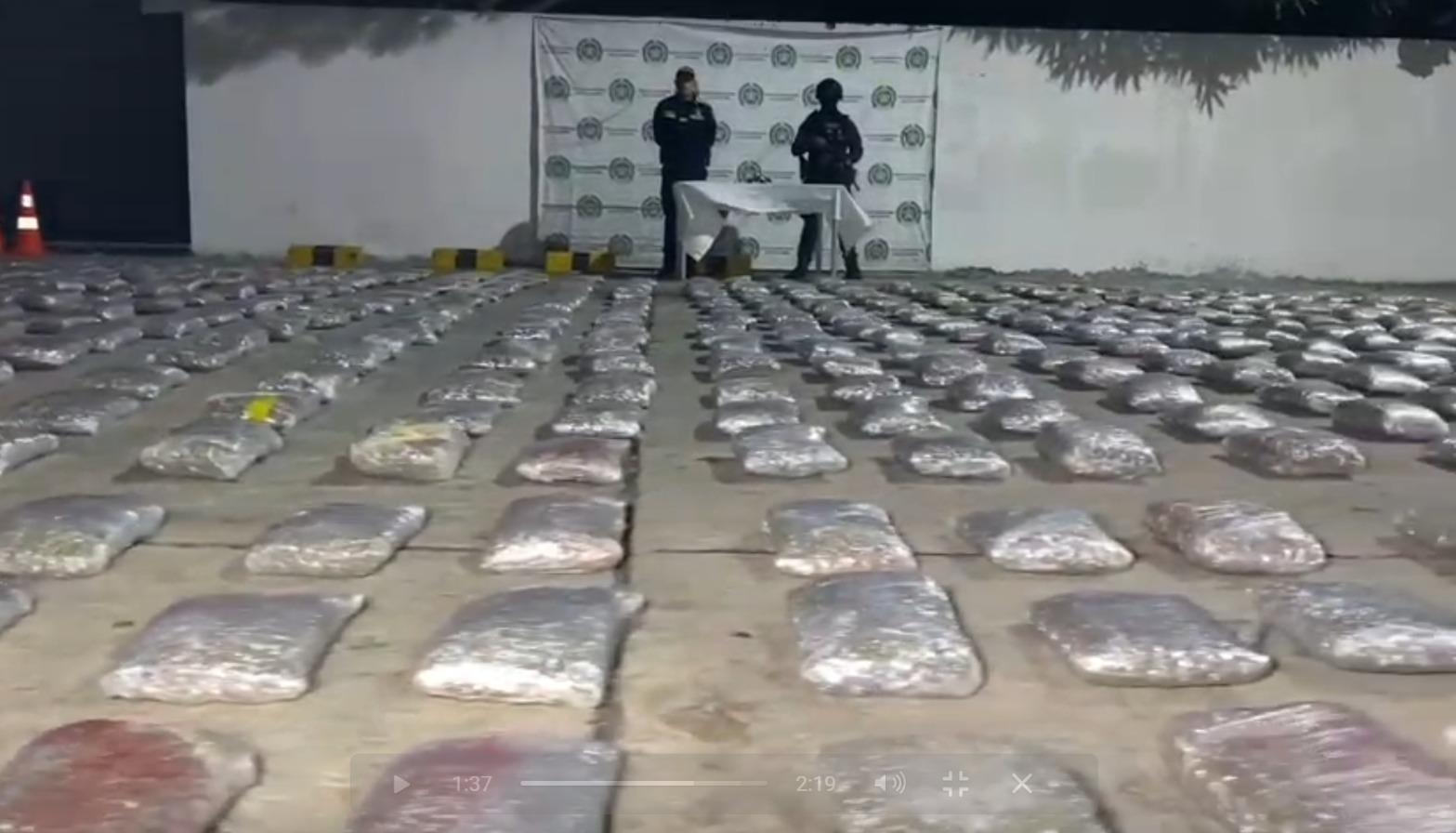 La marihuana incautada por la Policía.